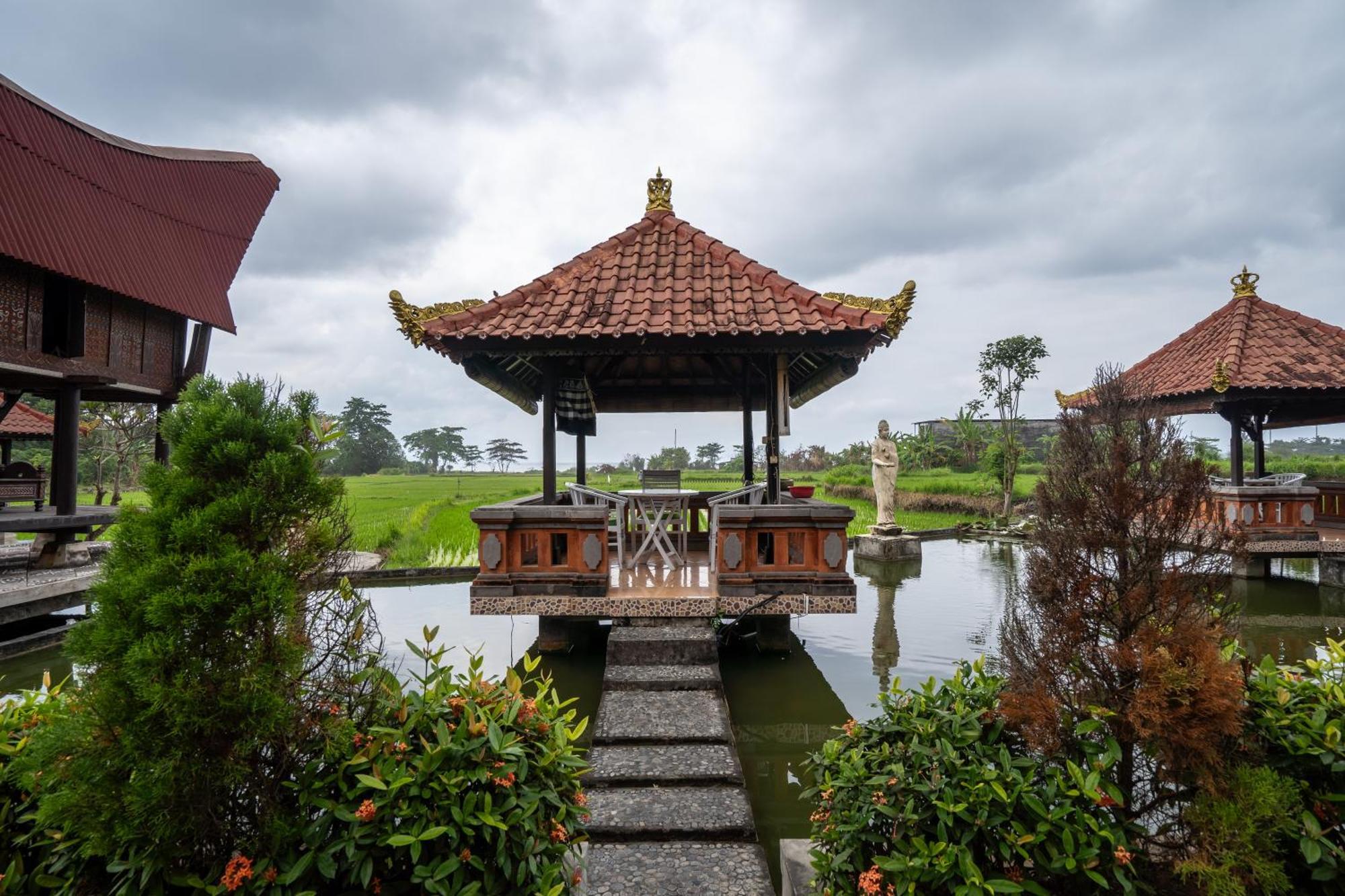 Nirmala Pensión Keramas Exterior foto